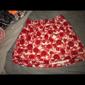 Red & white rose print skirt